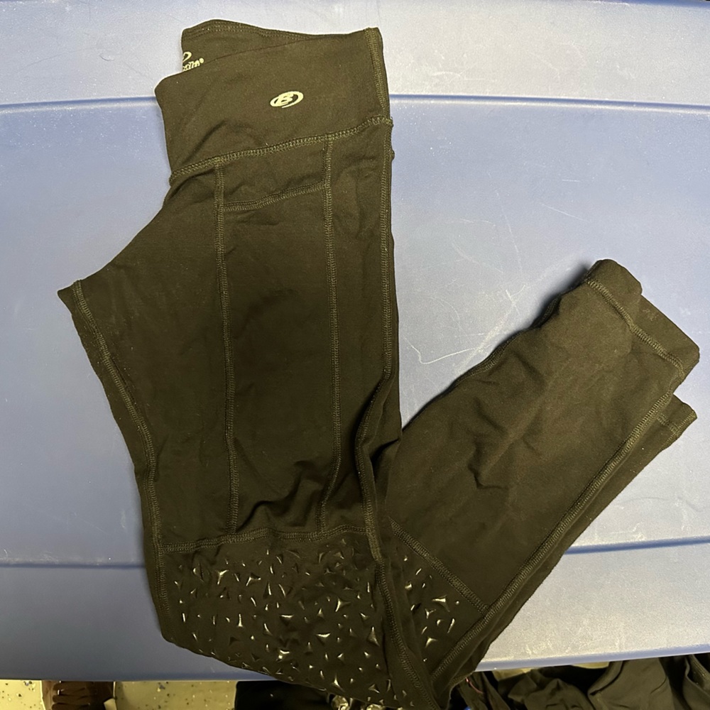 WM BABALU WORKOUT LEGGINGS USED SIZE M each one$ 13